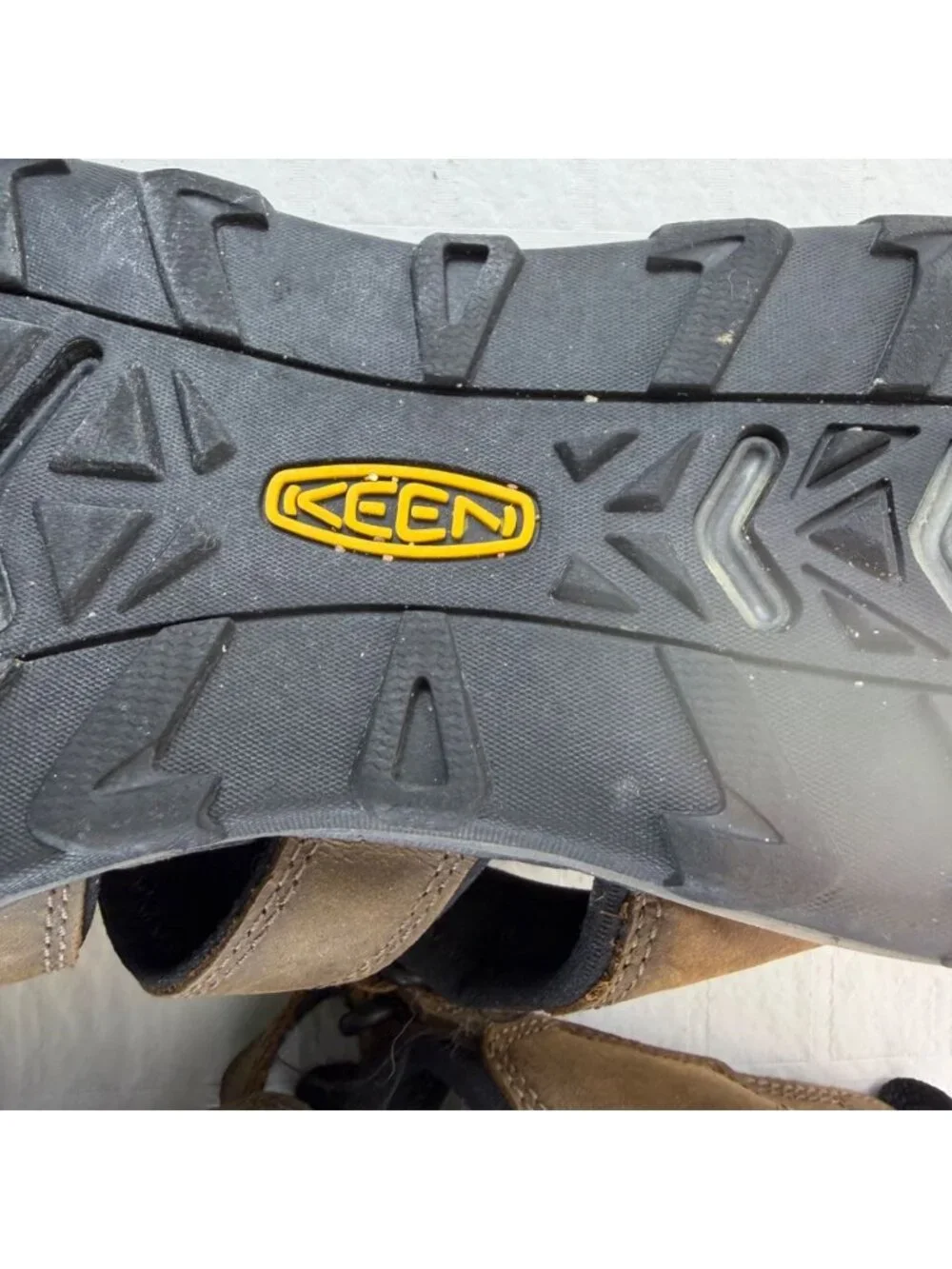 KEEN Brown Leather Sport Sandals Mens Size 7 39 Speed Laces Flat Shoes 1020616